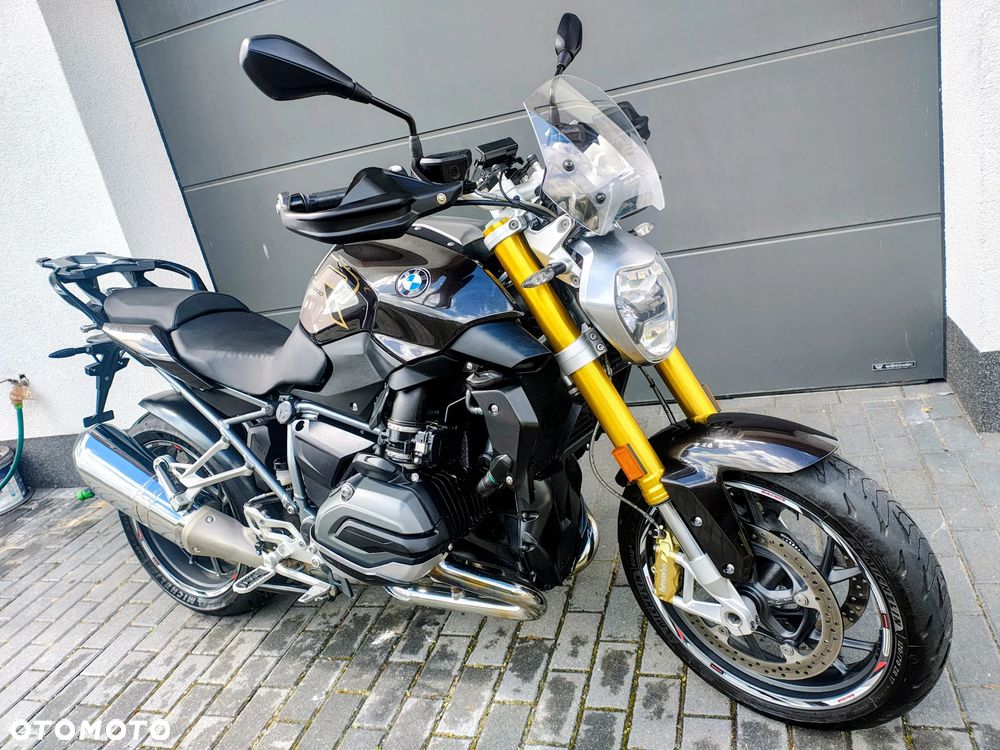 BMW R - 2