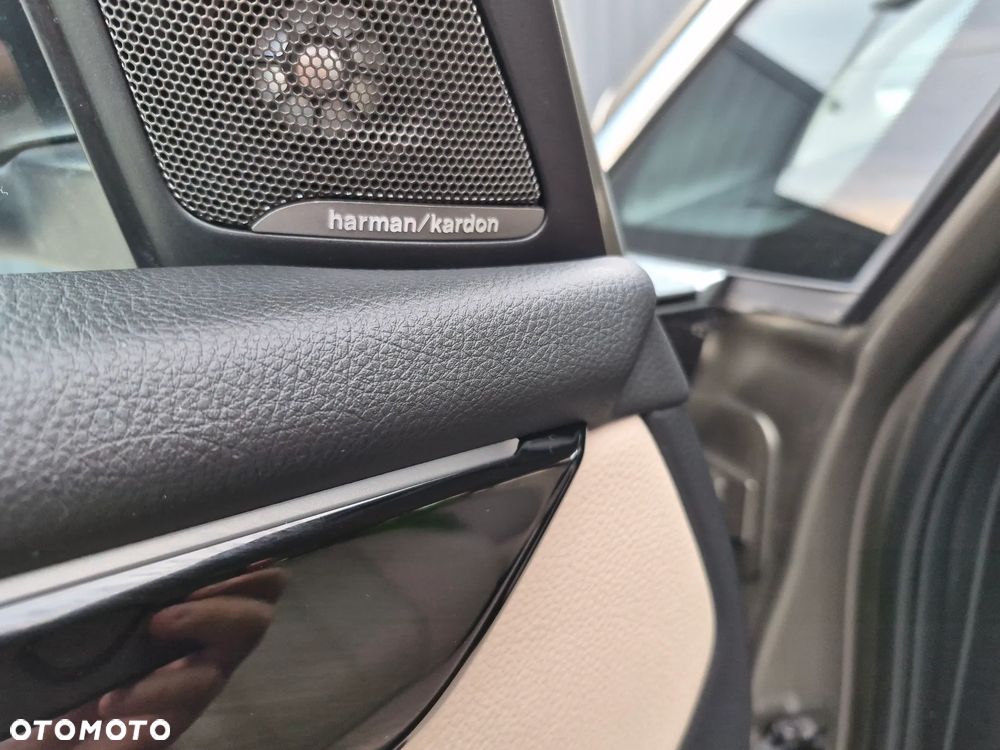 BMW Seria 2 218d Sport-Aut Luxury Line - 21