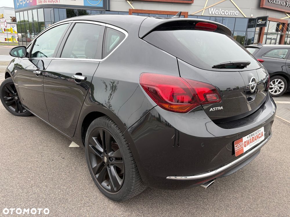 Opel Astra - 4