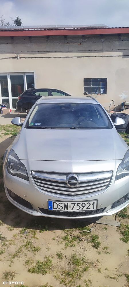 Opel Insignia - 1