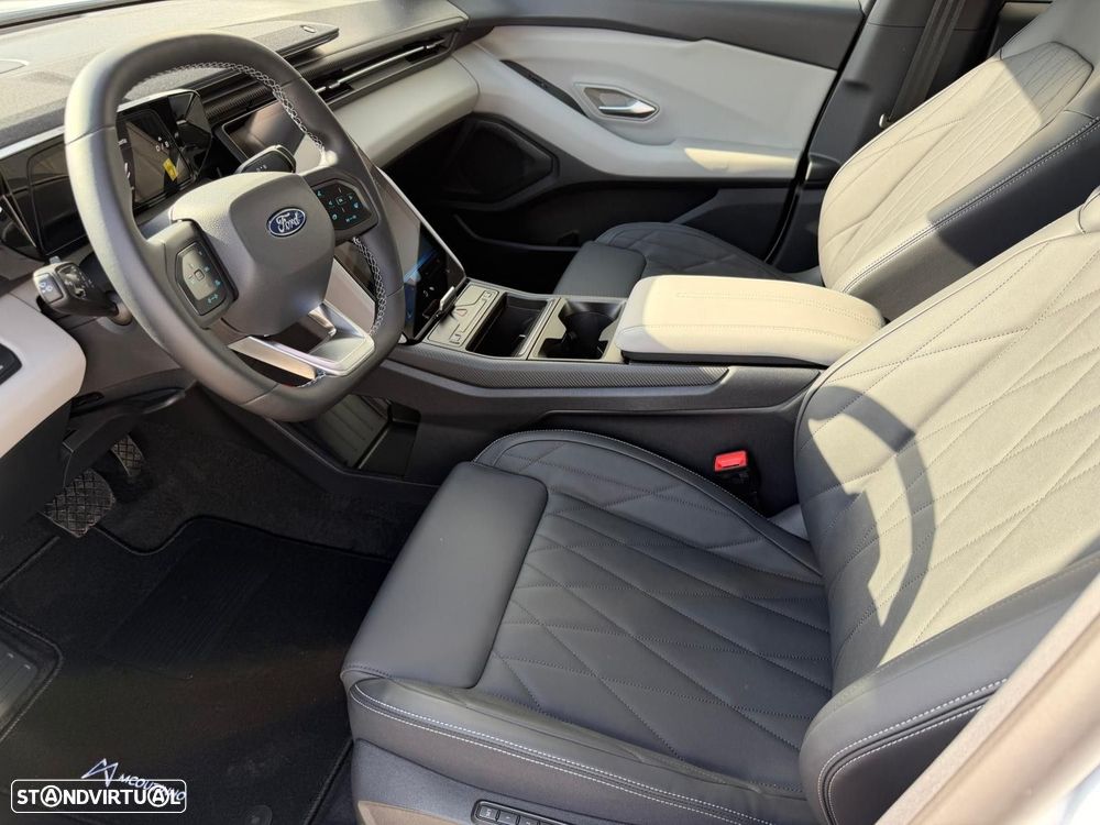 Ford Explorer 77 kWh Premium - 5
