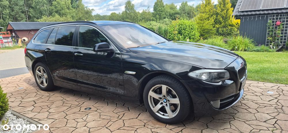 BMW Seria 5 525d - 1