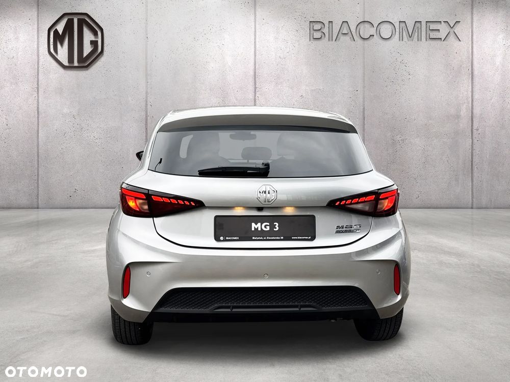 MG MG3 - 4