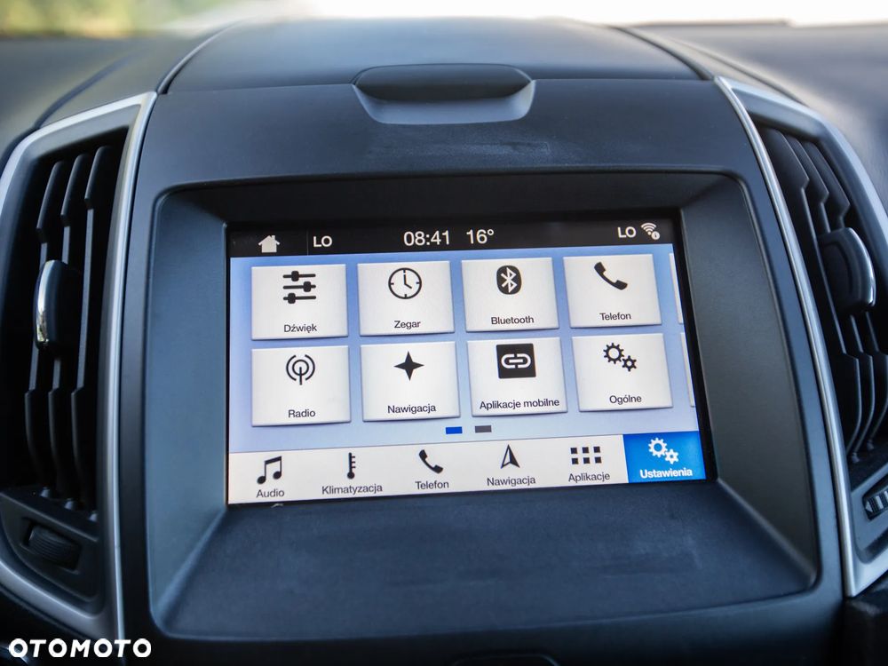 Ford S-Max - 38