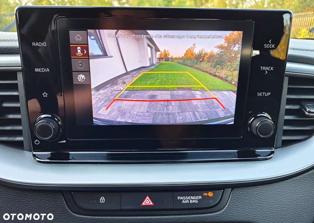 Kia Ceed 1.5 T-GDI M - 8