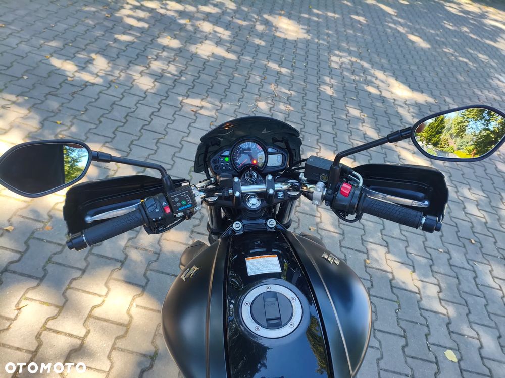Suzuki Gladius - 13