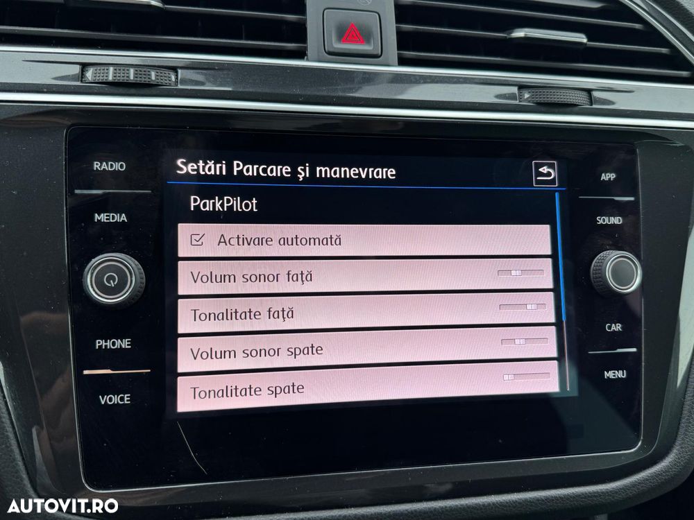 Volkswagen Tiguan - 18