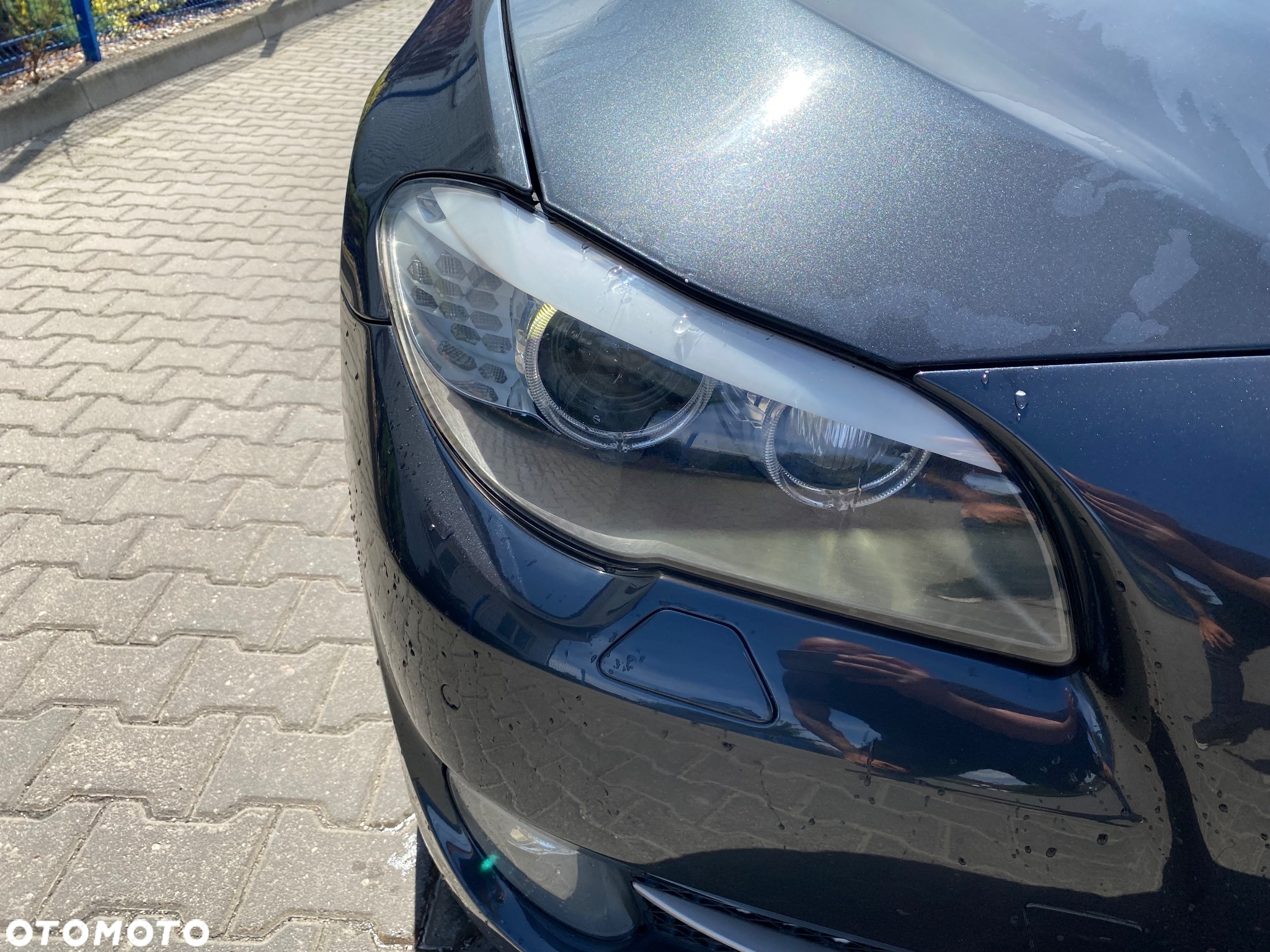 BMW Seria 5 528i - 24