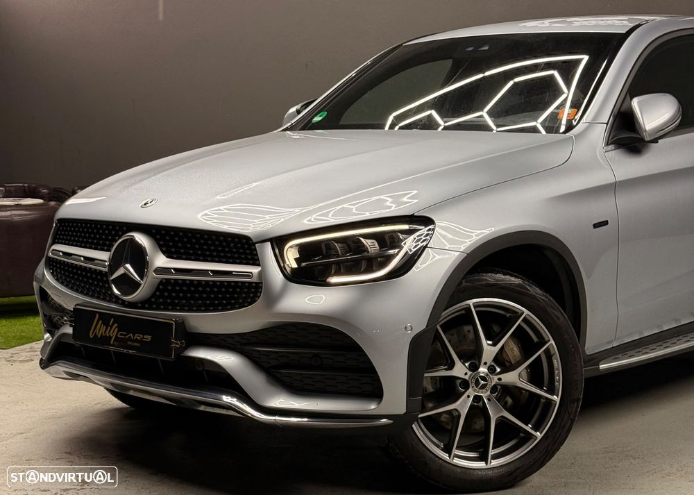 Mercedes-Benz GLC 300 de Coupe 4Matic 9G-TRONIC AMG Line Plus - 3