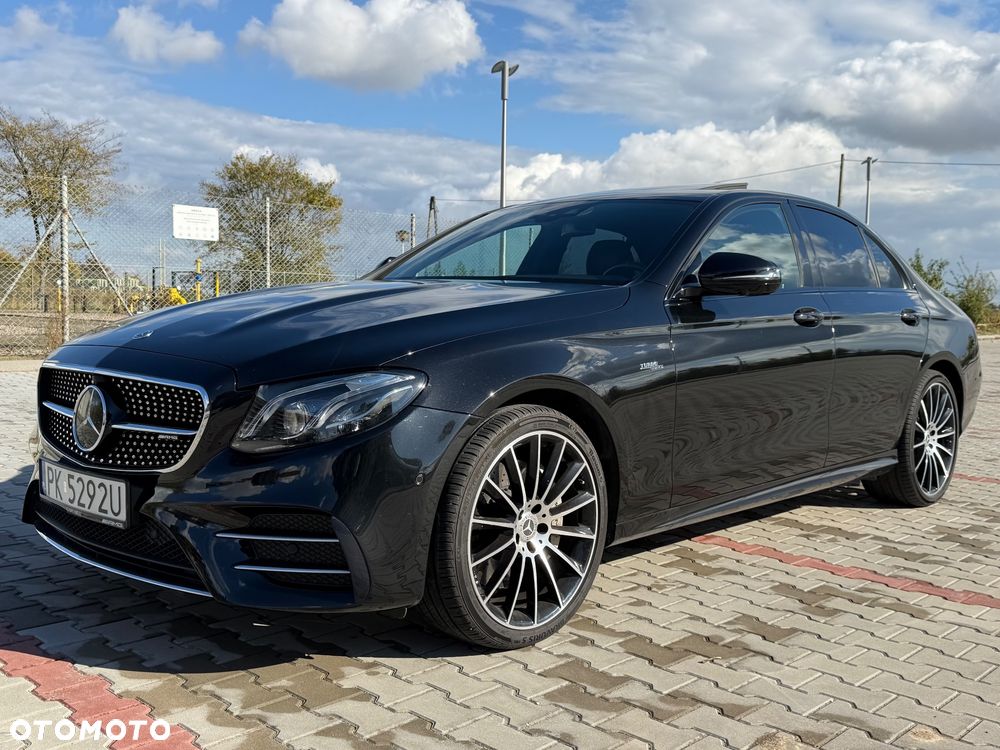 Mercedes-Benz E-Class 2019 photo 2