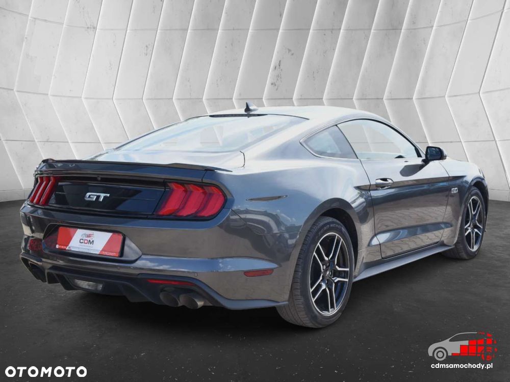 Ford Mustang 5.0 V8 GT - 9