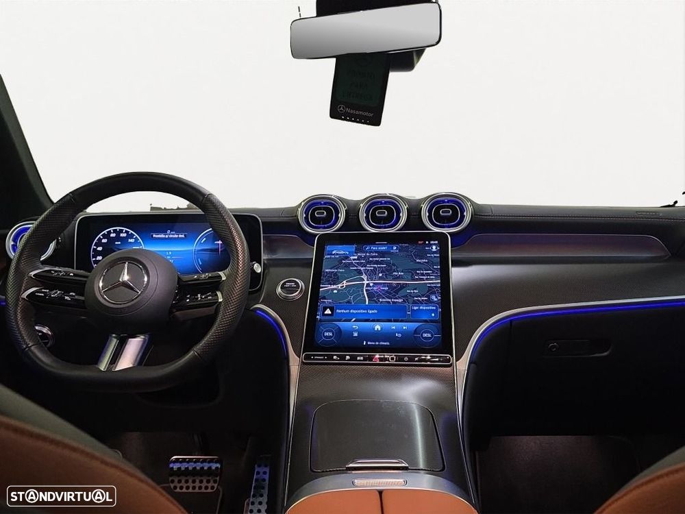 Mercedes-Benz GLC 300 - 11