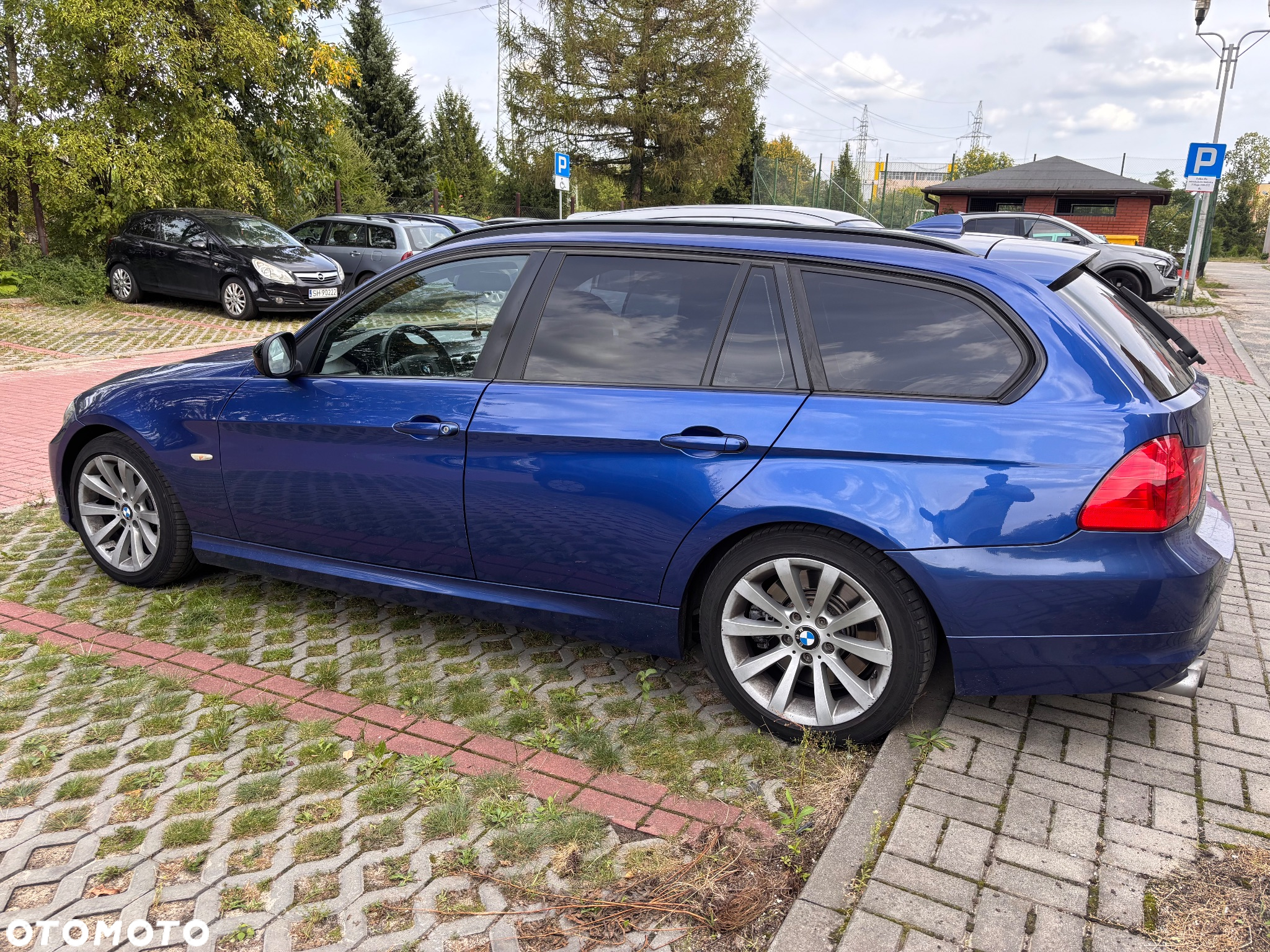 BMW Seria 3 330d DPF Touring - 3