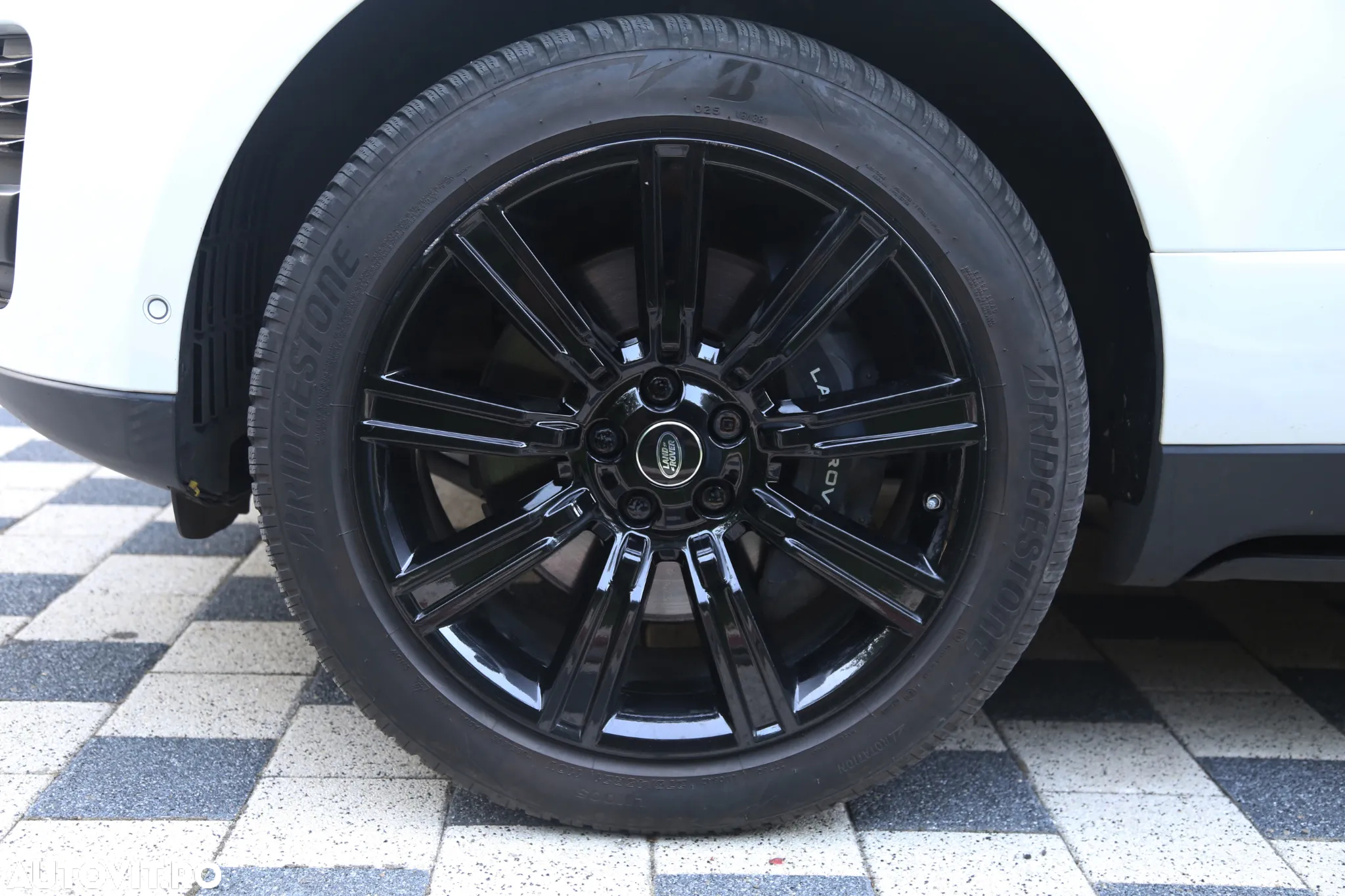 Land Rover Range Rover 2.0 l4 PHEV Autobiography - 15