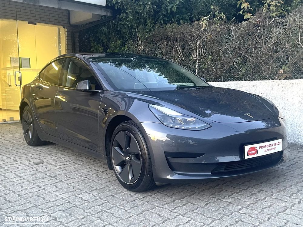 Tesla Model 3 Standard Range Plus RWD - 4