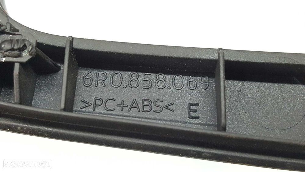 EMBELIZADOR VOLKSWAGEN POLO (6R1) ADVANCE - 2