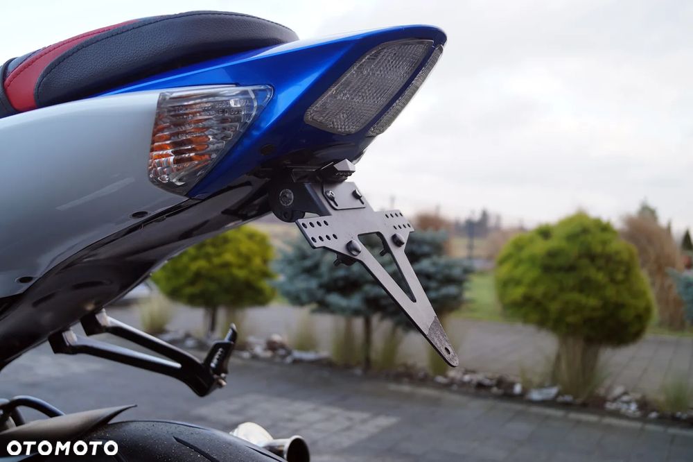 Suzuki GSX-R - 19