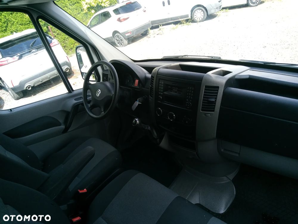 Volkswagen Crafter - 12