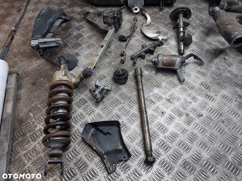 WYDECH WAHACZ AMORTYZATOR POMPA ROZRUSZNIK YAMAHA XT1200Z SUPER TENERE - 2