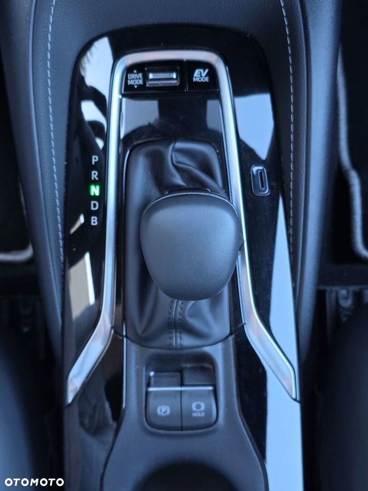 Toyota Corolla 1.8 Hybrid Style - 14