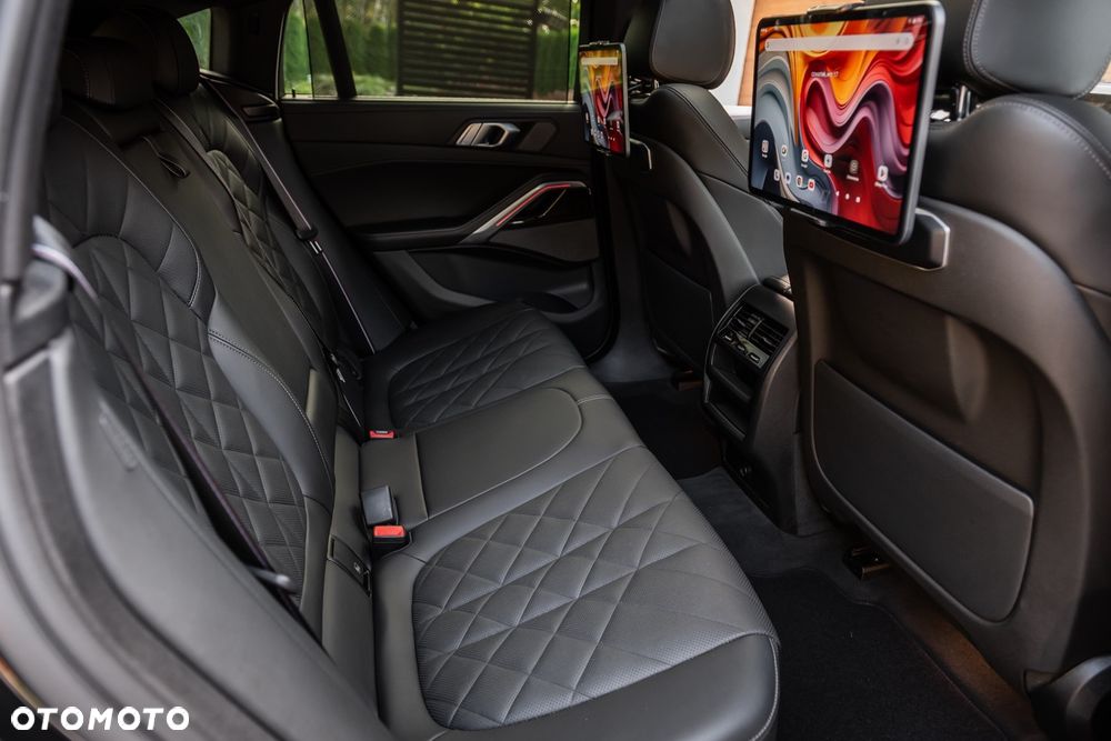 BMW X6 - 29
