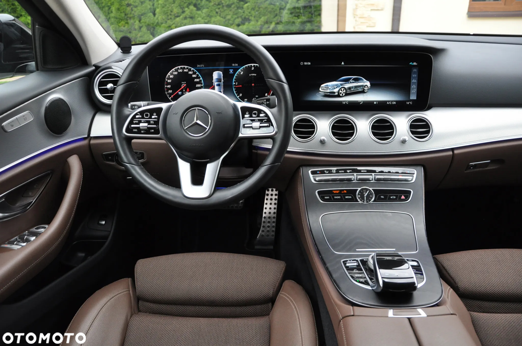 Mercedes-Benz Klasa E - 25