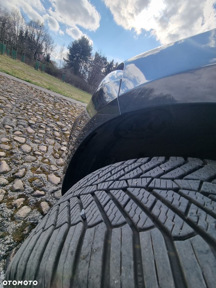 Mercedes-Benz Klasa A 200 7G-DCT - 24