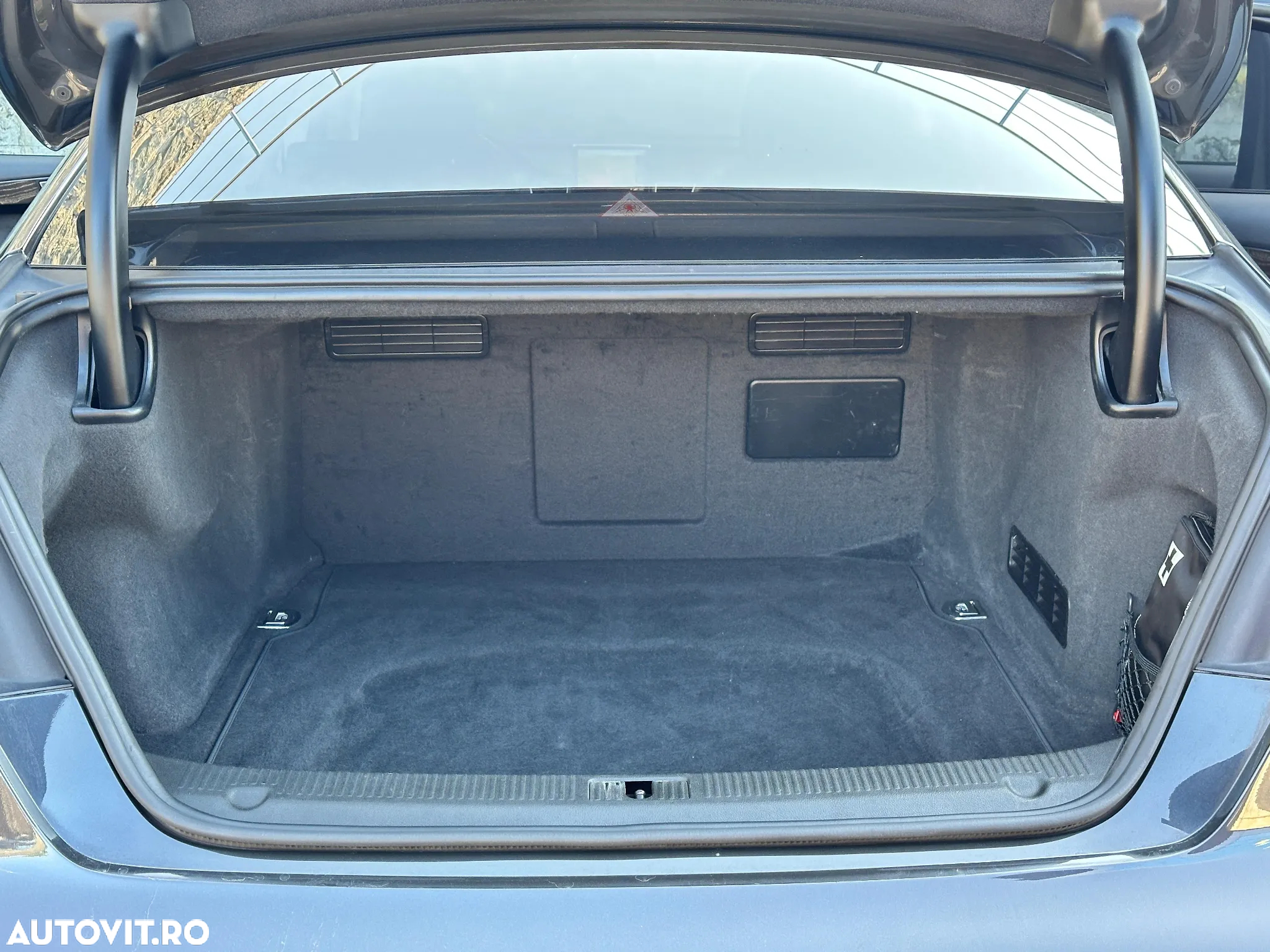 Audi A8 3.0 TDI ultra DPF quattro tiptronic - 23