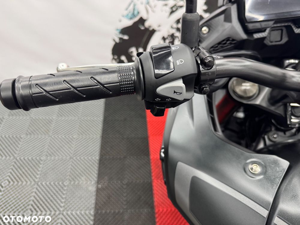 Honda CB - 24