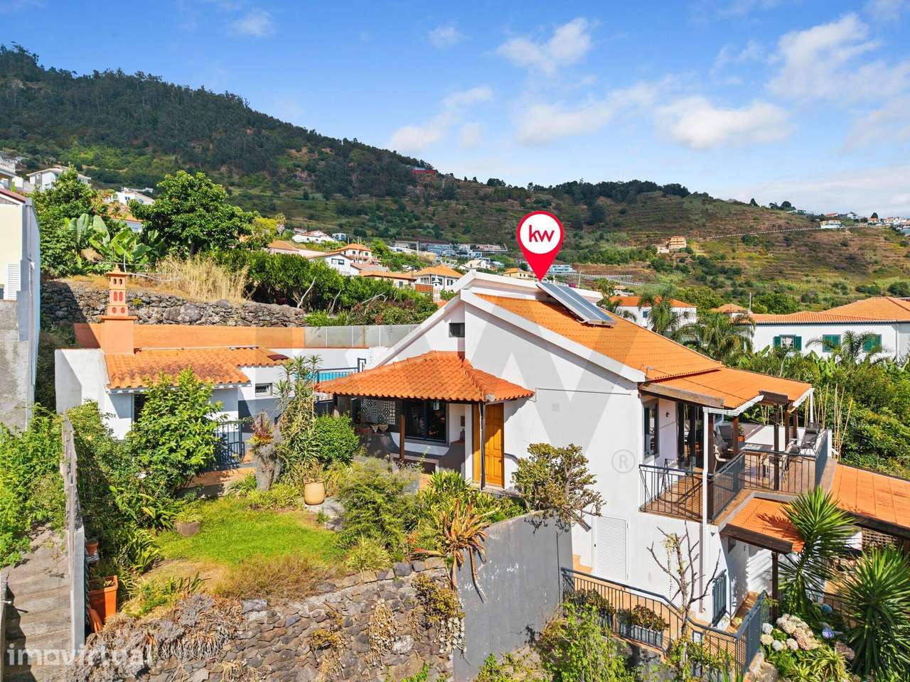 Moradia T3 Tradicional com Piscina, Jacuzzi e Vista Mar no Arco da Cal - Grande imagem: 2/60