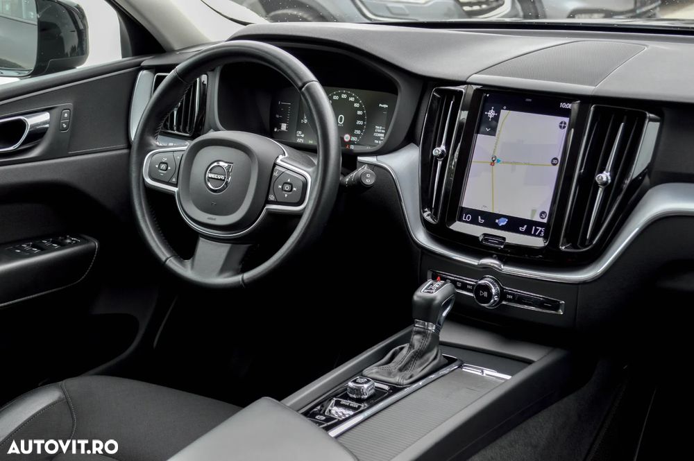 Volvo XC 60 D4 AWD Momentum - 5