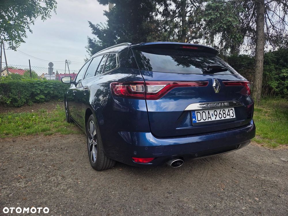 Renault Megane ENERGY TCe 130 EDC BOSE EDITION - 3