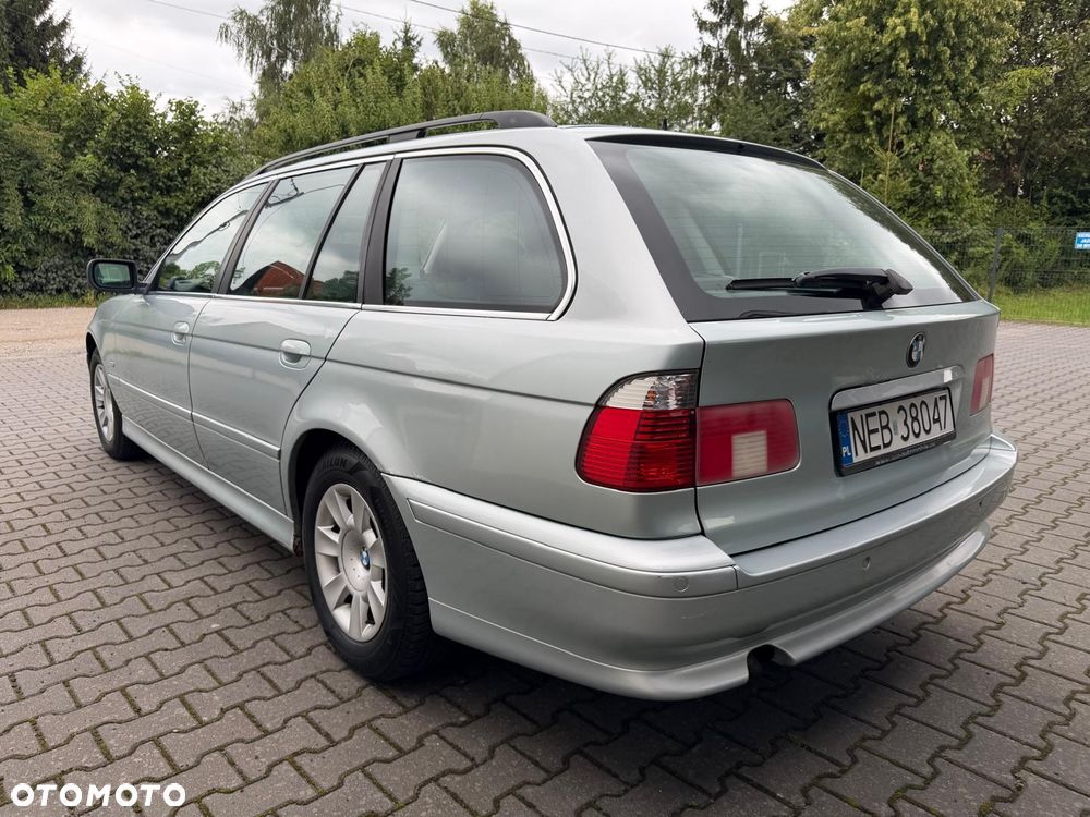 BMW Seria 5 525d - 3