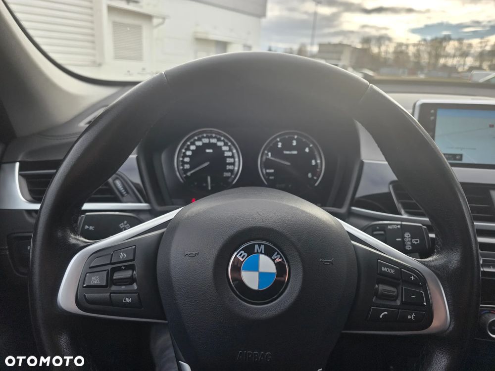 BMW X1 xDrive18d Advantage - 14