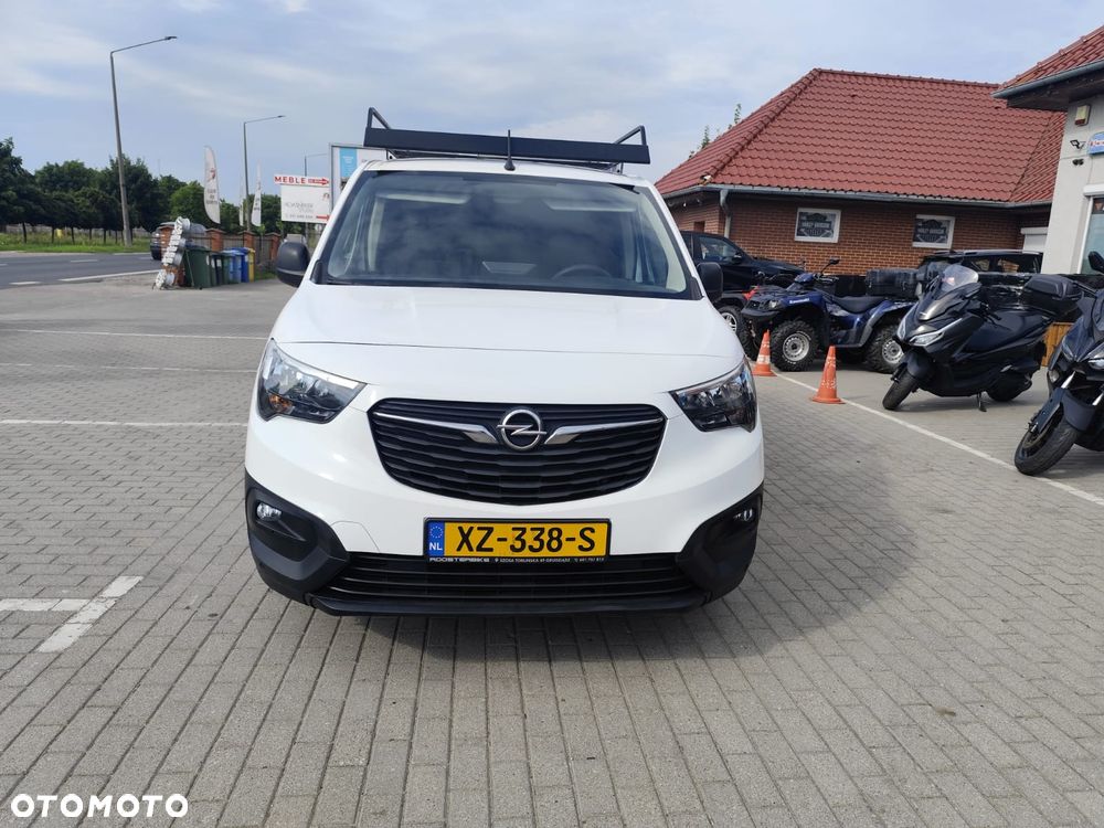 Opel COMBO - 3