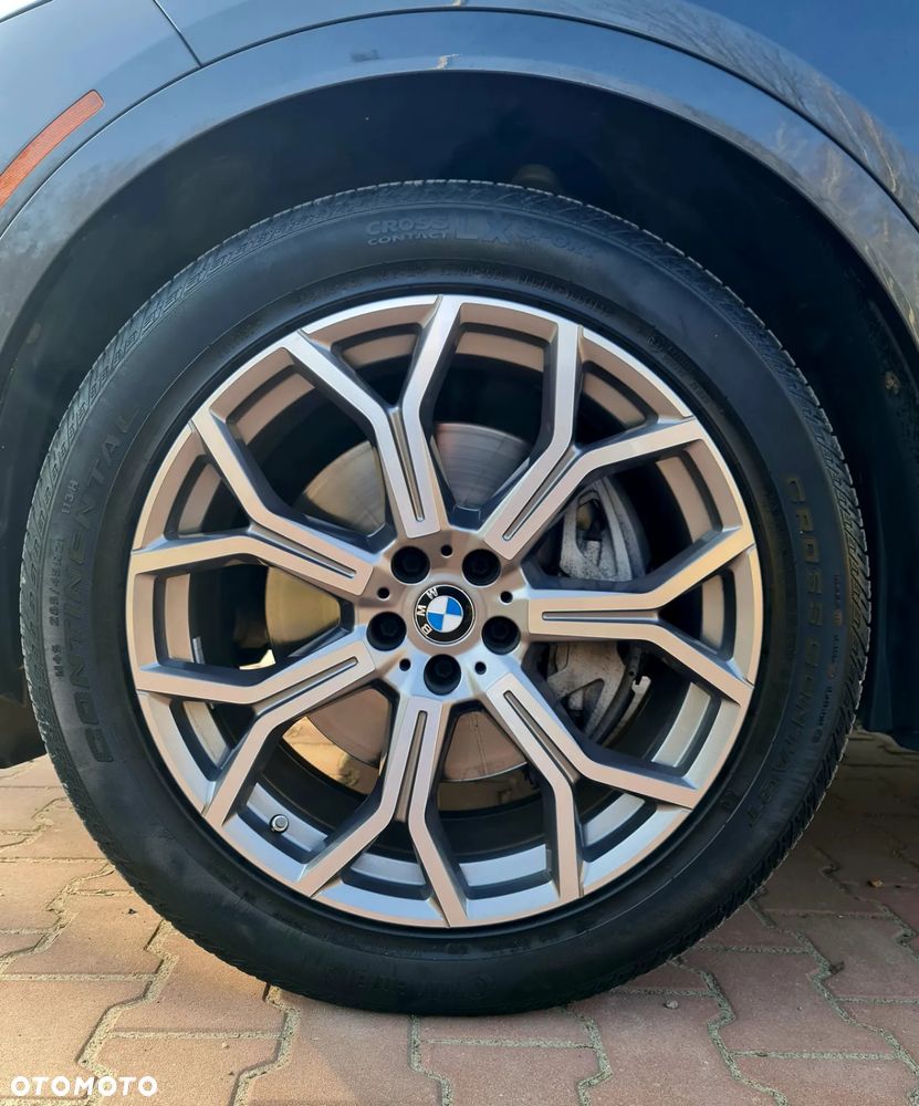 BMW X7 xDrive40i - 13