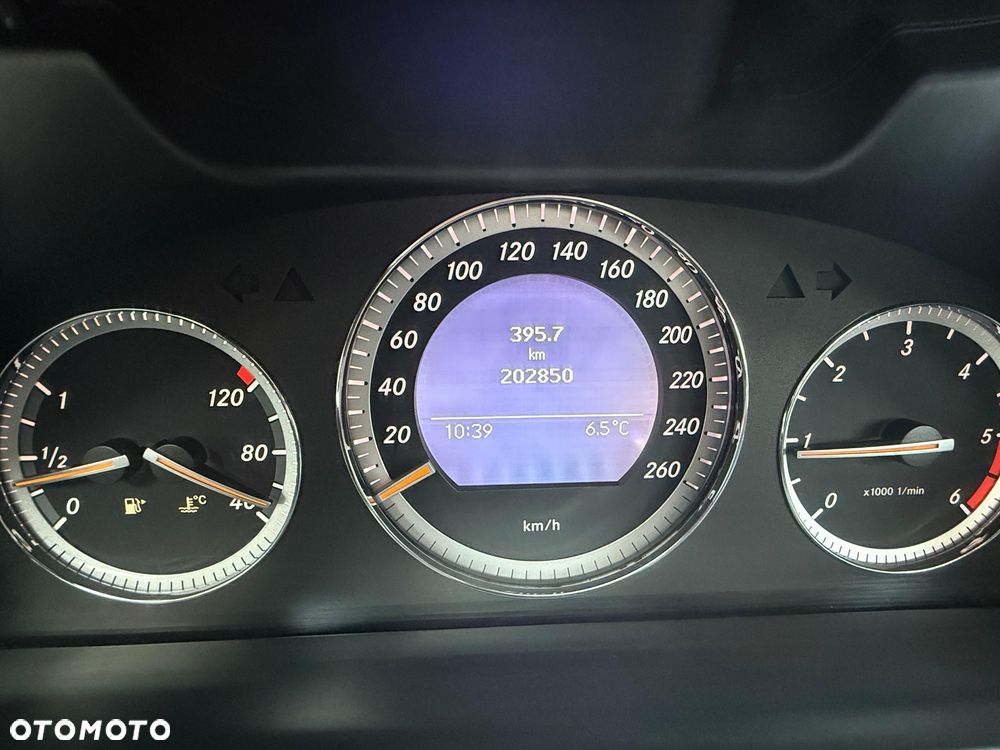 Mercedes-Benz Klasa C 220 CDI Avantgarde - 10
