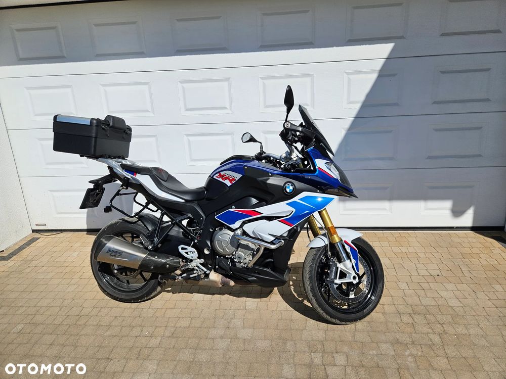 BMW XR - 1