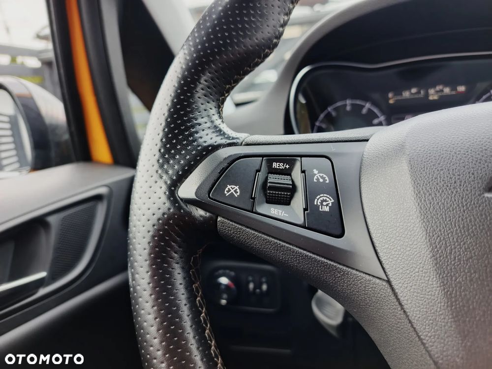 Opel Corsa 1.4 Turbo Start/Stop GSi - 28