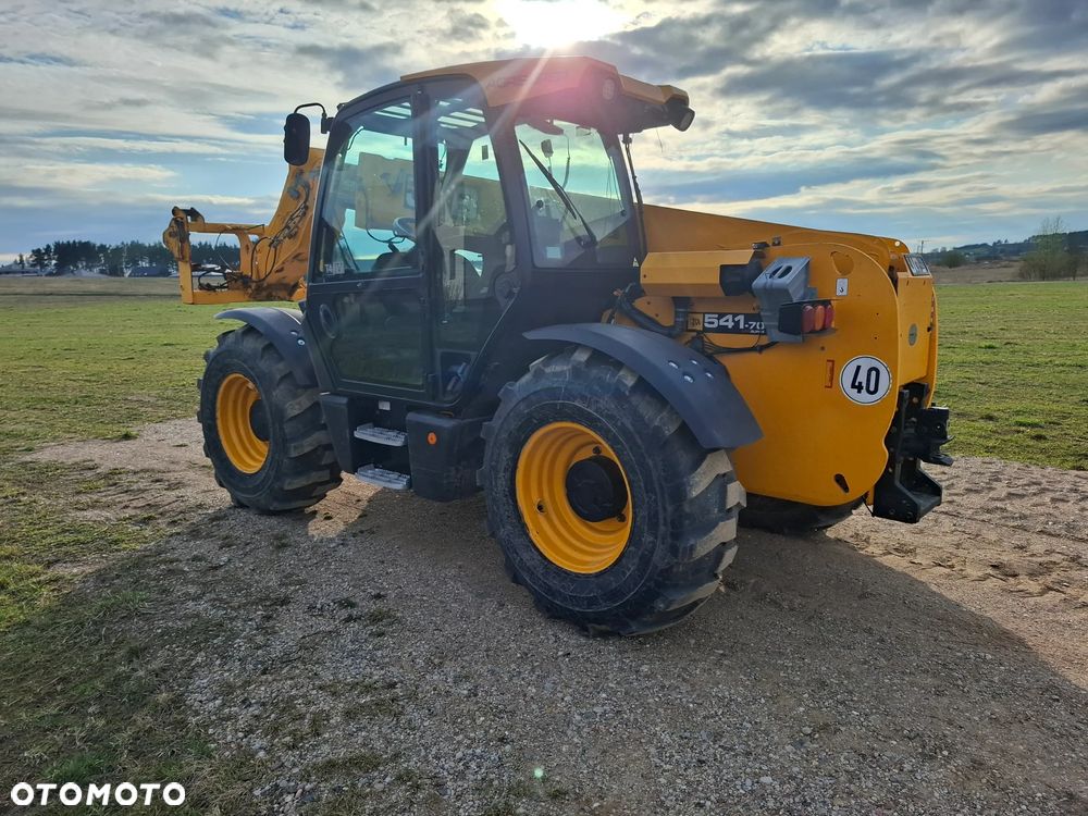 JCB 541-70, 536-70, 531-60 - 8