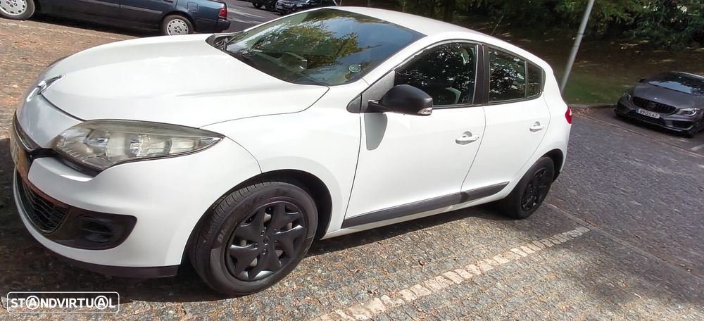 Renault Mégane 1.5 dCi Dynamique - 1