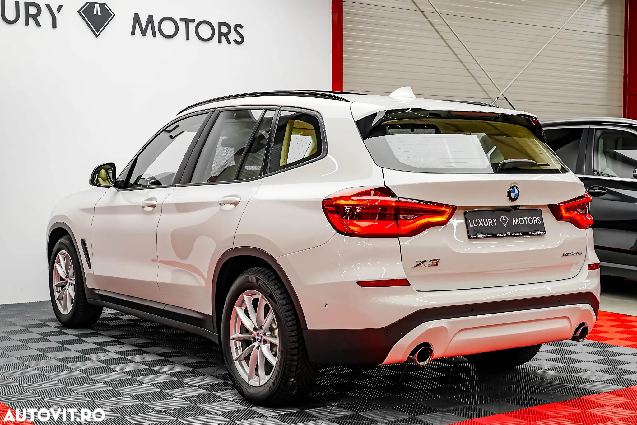 BMW X3 xDrive30d AT Luxury Line - 11