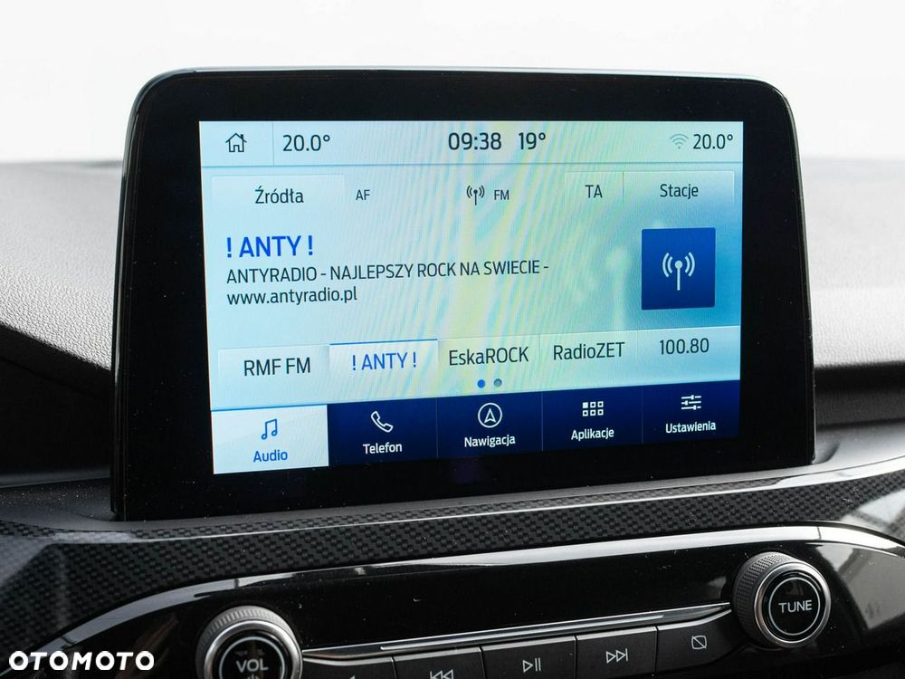 Ford Kuga - 18