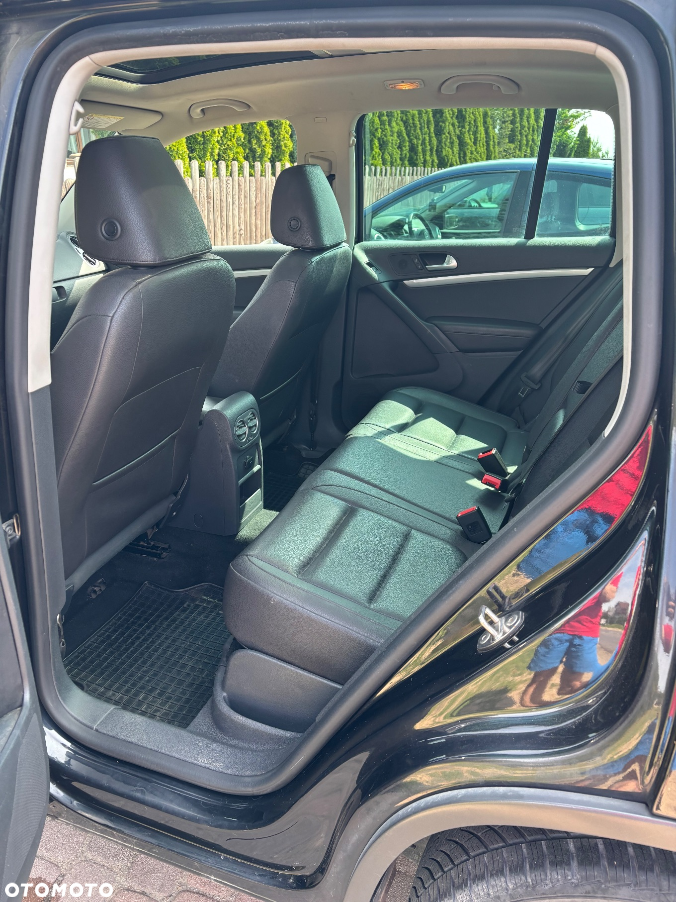 Volkswagen Tiguan - 12