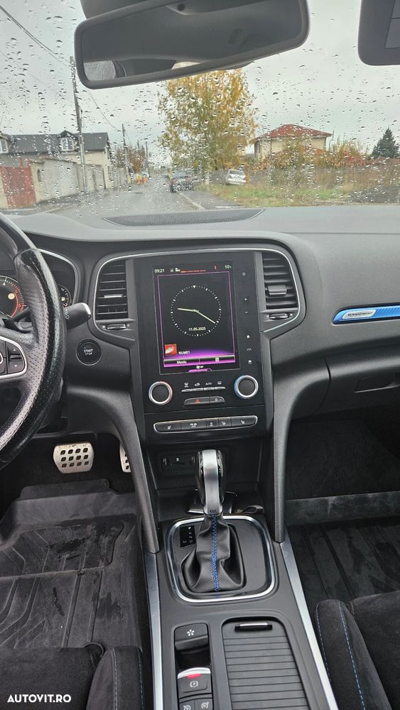 Renault Megane ENERGY dCi EDC GT - 11