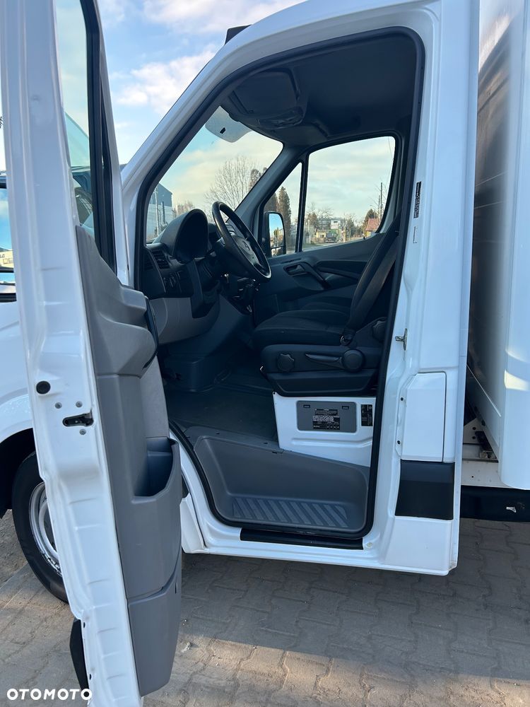Mercedes-Benz Sprinter 316 CDI Kontener 2017r - 19