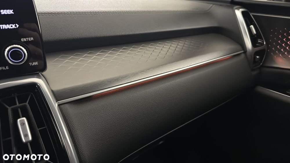 Kia Sorento 1.6 T-GDI HEV XL 7os - 22