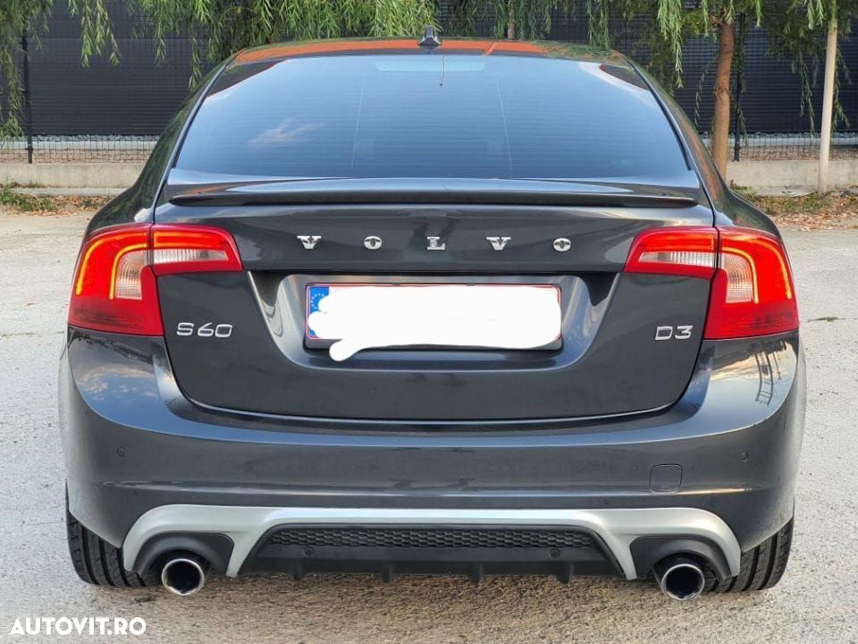 Volvo S60 D3 Geartronic RDesign - 3
