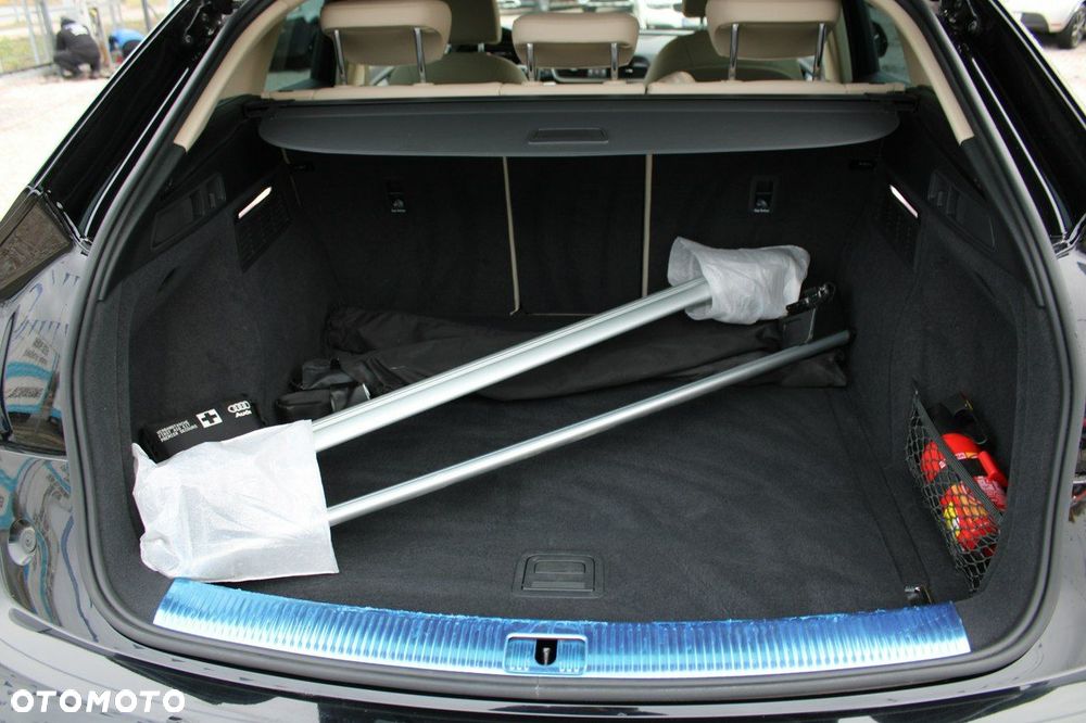 Audi Q5 Sportback - 17