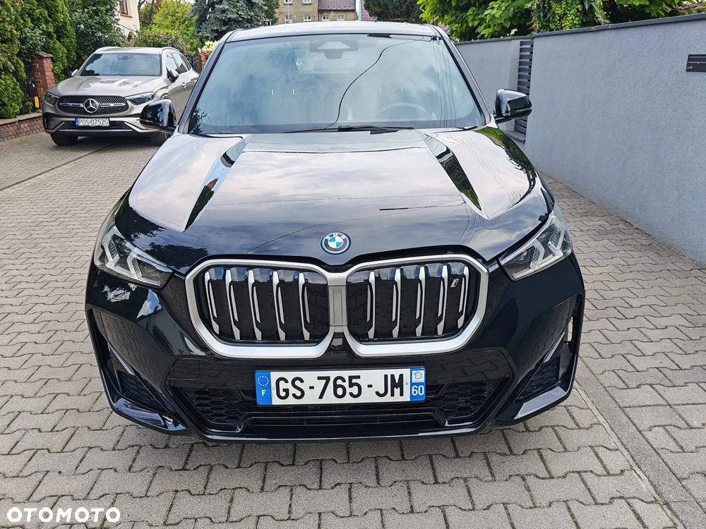 BMW iX1 xDrive30 66.5kWh M Sport - 7